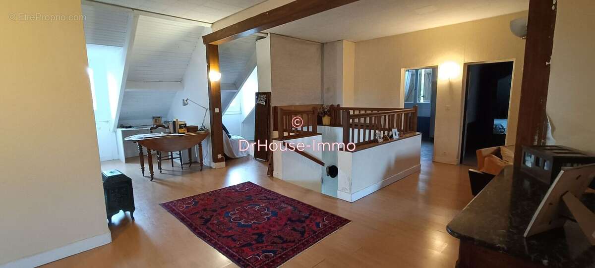 Maison 235 m² à Marigne-Laille  - photo 41