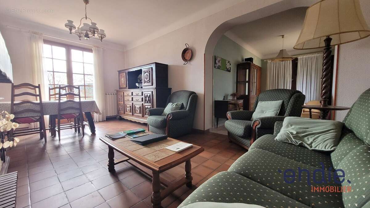 Maison à LASCAZERES
