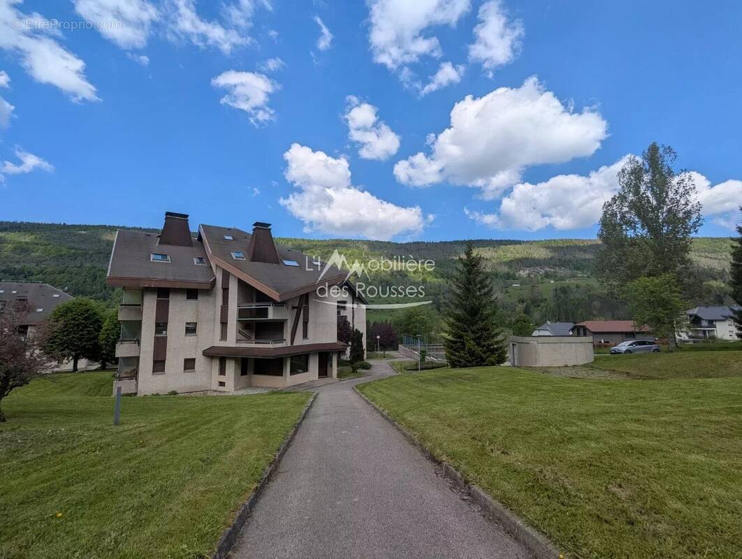 Appartement à LELEX
