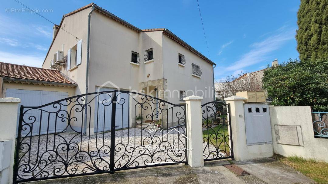 Maison à ARLES