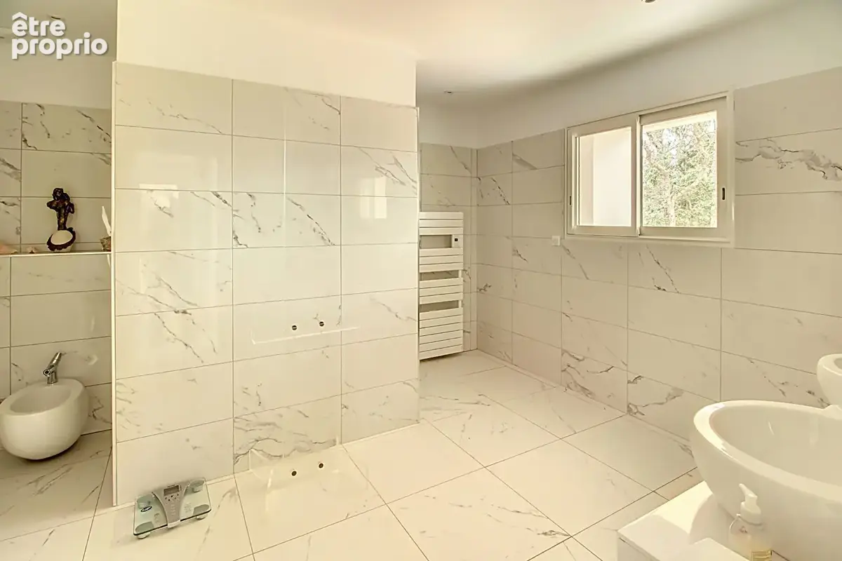 A vendre en exclusivite ! propriété à beaudinard sur verdon 296 m2 sur un terrain de 8243m2 - photo 10