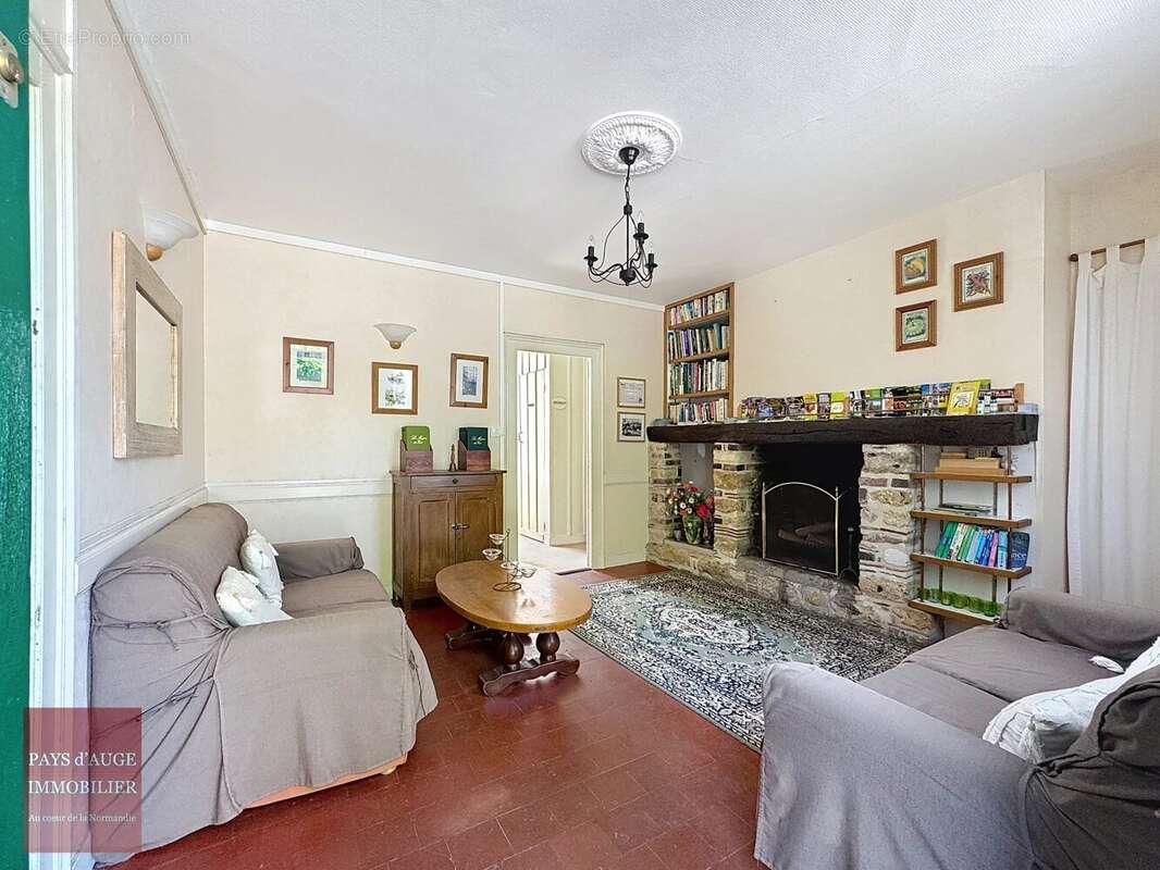 ORNE - Proche Vimoutiers - À Vendre : Propriété de Caractère avec Hôtel-Restaurant et Gîtes – Ticheville, Pays d’Auge - photo 7