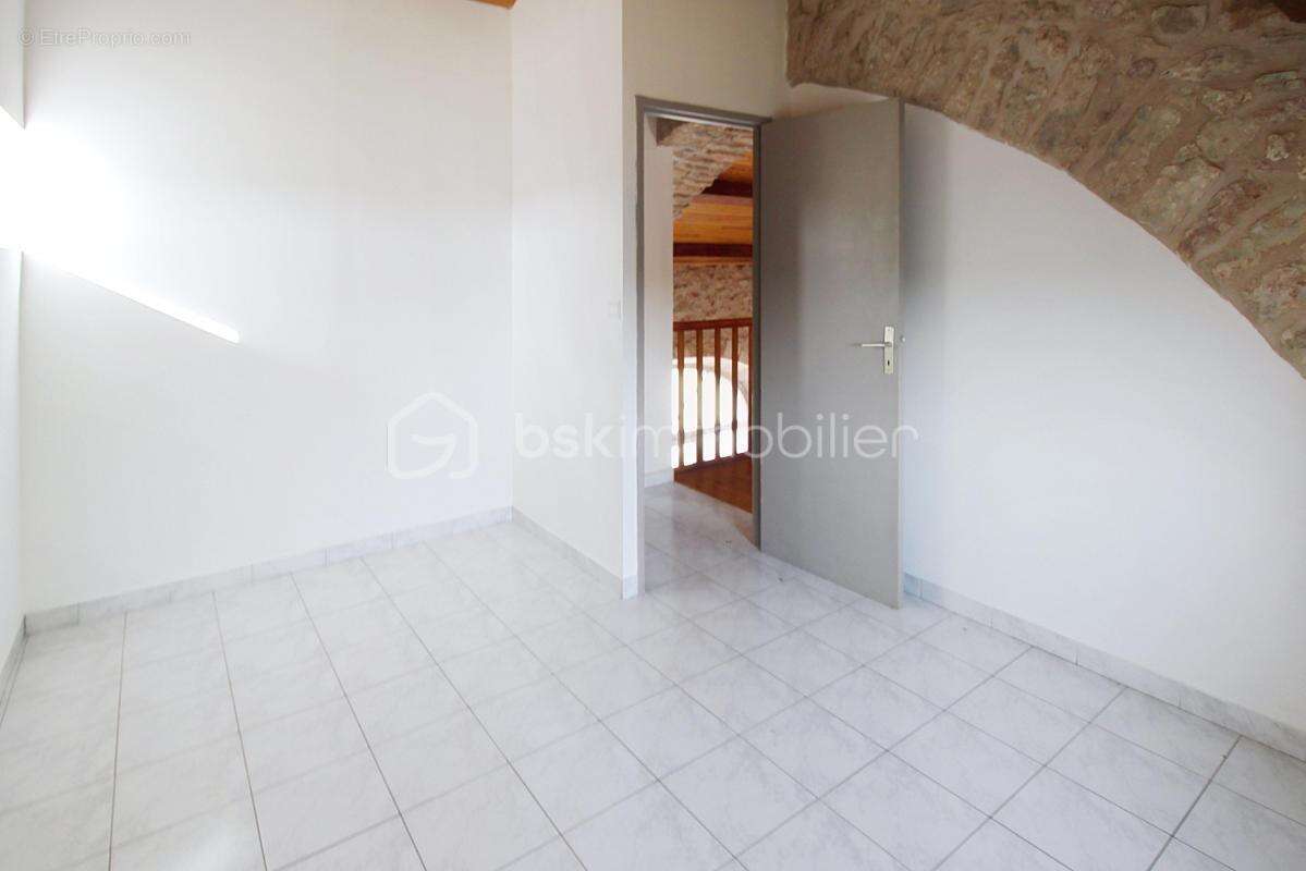 Maison à LA CAVALERIE