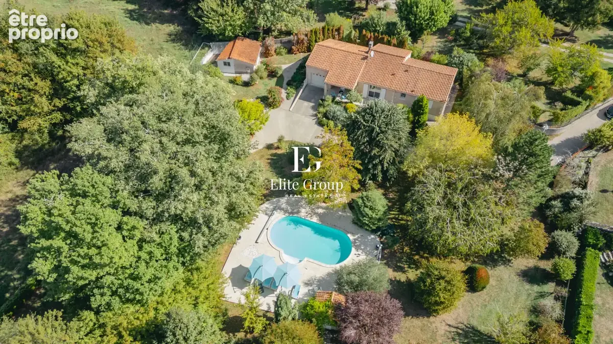 Maison de plain-pied sur parc arboré de près de 5000 m² proche d'angouleme - photo 2