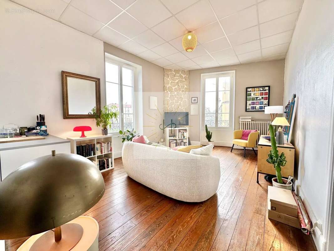 Appartement à MONTELIMAR