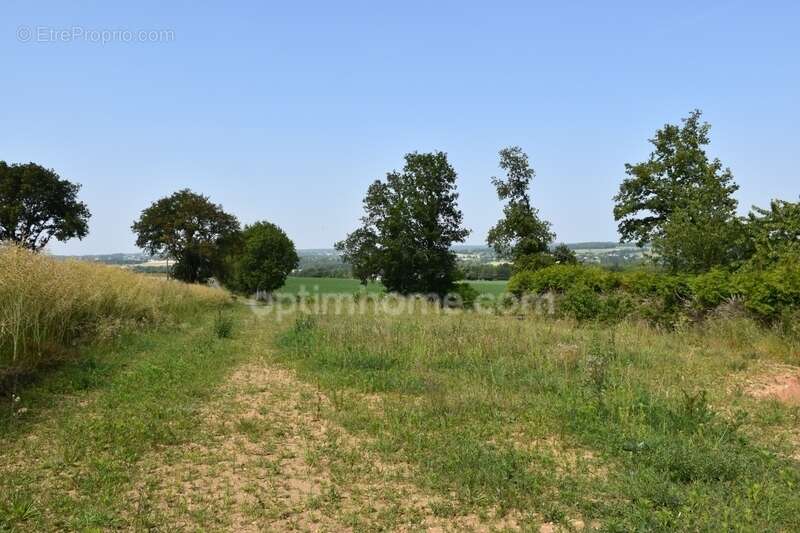 Maison à SAINT-MARCEL