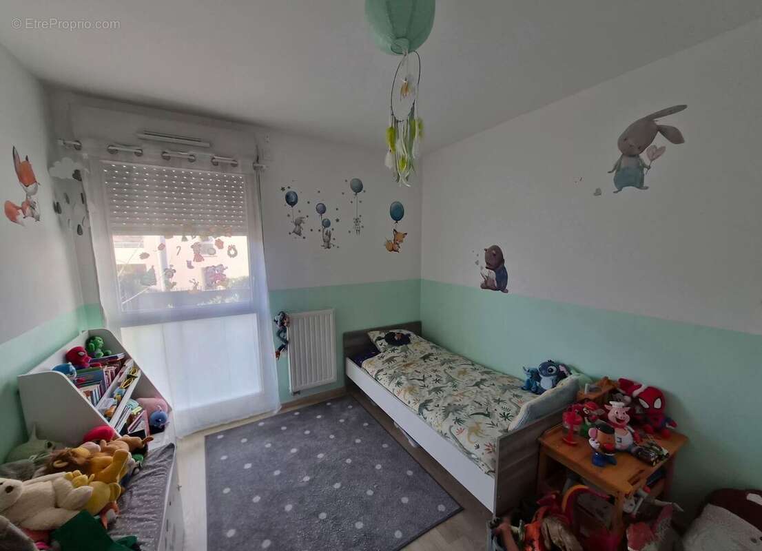 Appartement 59 m² à Marignane  - photo 5