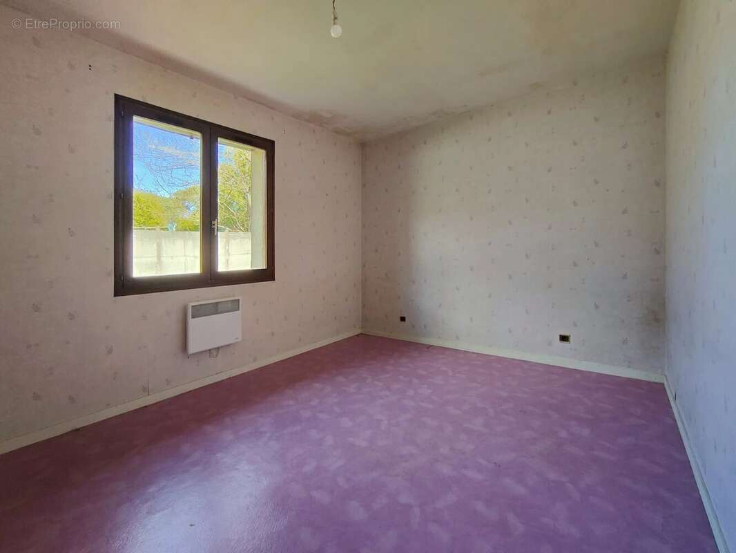 Maison à SAUCATS