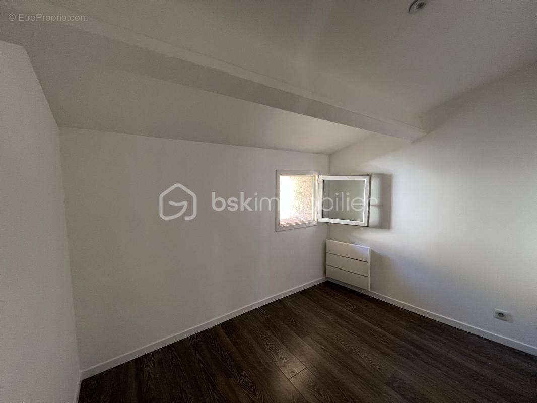Appartement à FAYENCE