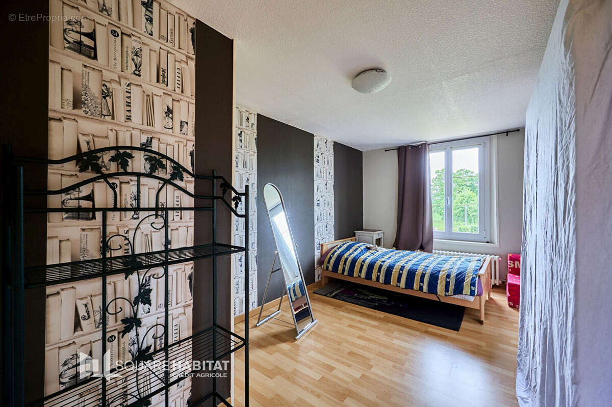 Maison à SAINTE-HONORINE-LA-CHARDONNE