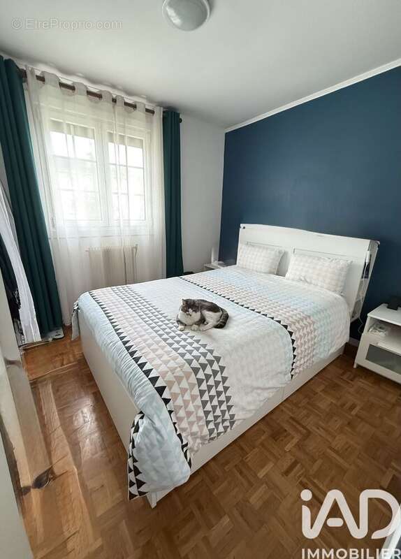 Photo 9 - Maison à VIRY-CHATILLON