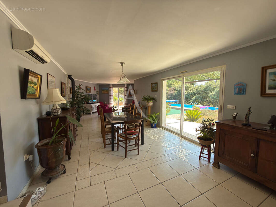 Maison Nimes 6 pièce(s) 152.31 m2 - photo 6