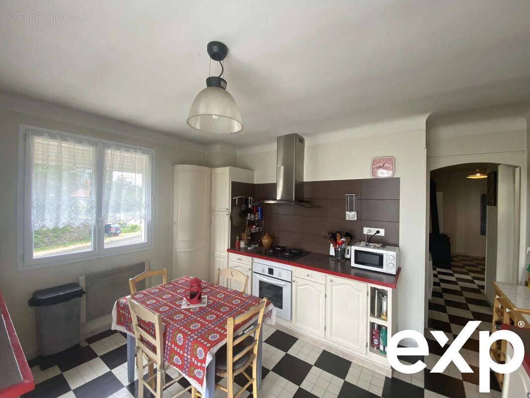 Appartement à FRONTENAUD