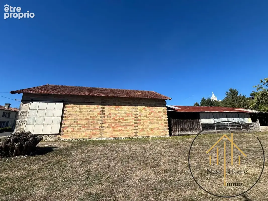 Parking à vendre à Villebois-Lavalette (16320) - photo 3