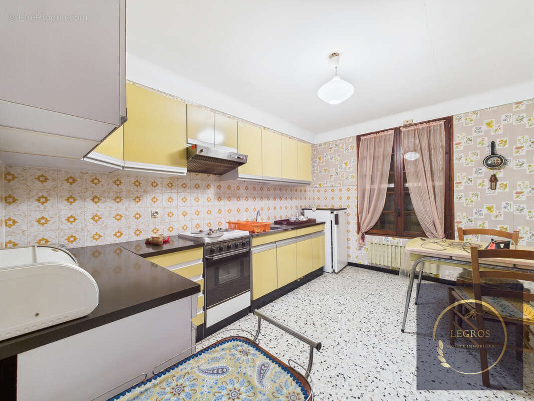 Maison à SAINT-ETIENNE-DU-GRES