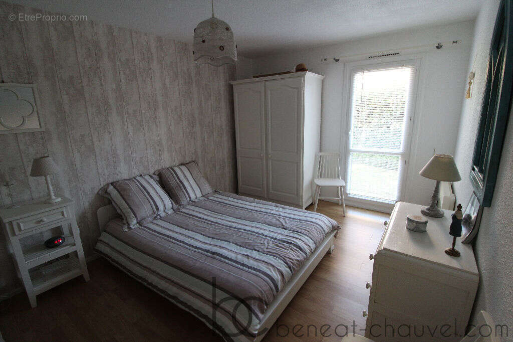 ARZON BOURG - Appartement 57 m² avec jardin et loggia - photo 5