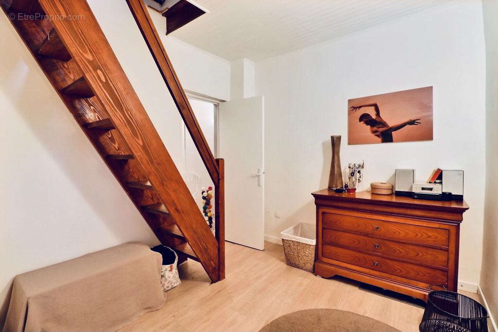 Maison à L'ETANG-LA-VILLE