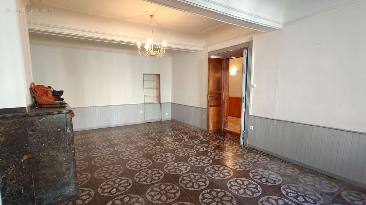 Maison à LOUPIA