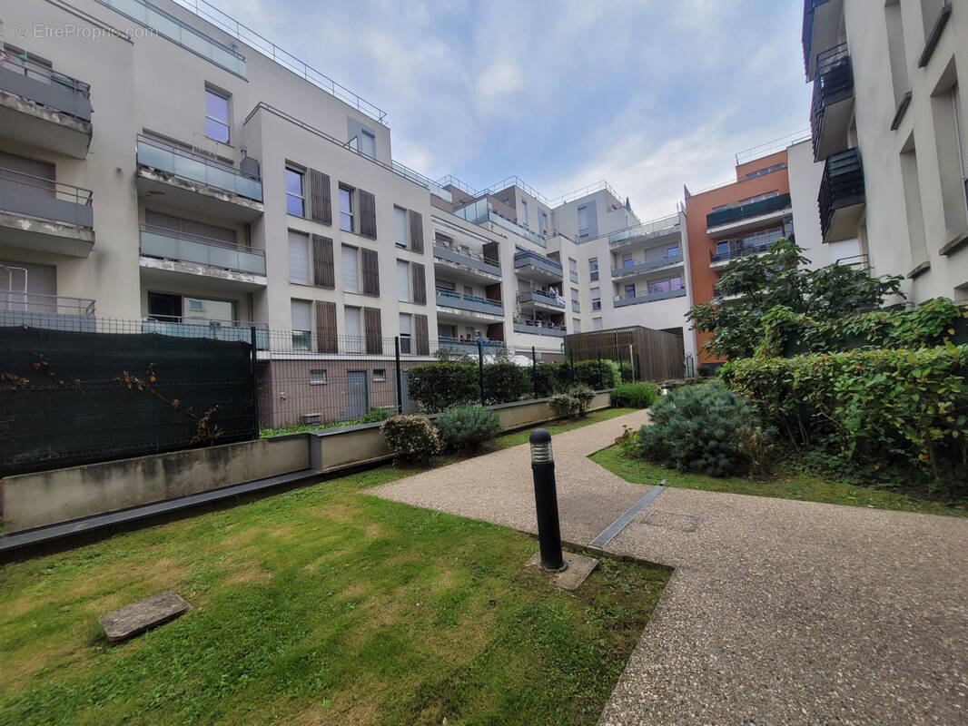 Appartement à VILLIERS-LE-BEL