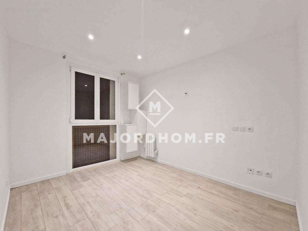 Appartement à MARSEILLE-9E