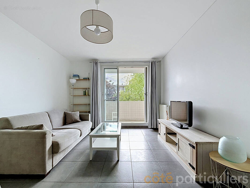 Appartement à SAINT-MAUR-DES-FOSSES