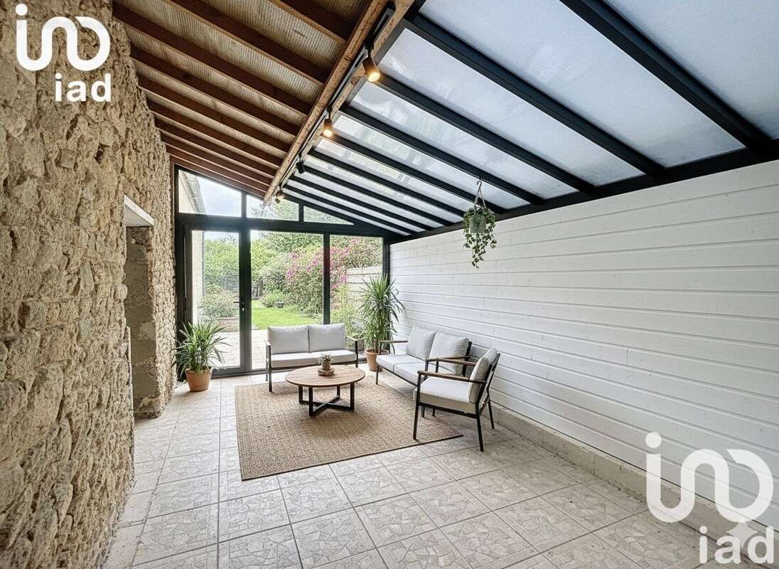 Maison 67 m² à Le Luot  - photo 6