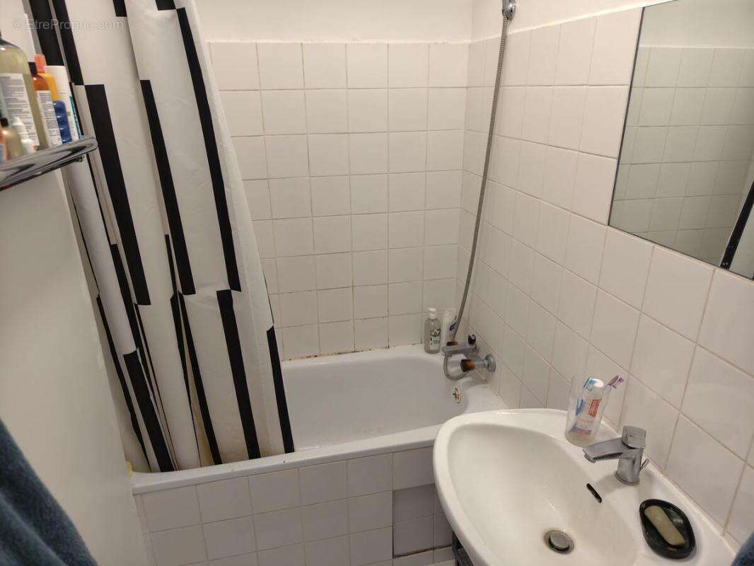 Appartement à PARIS-19E