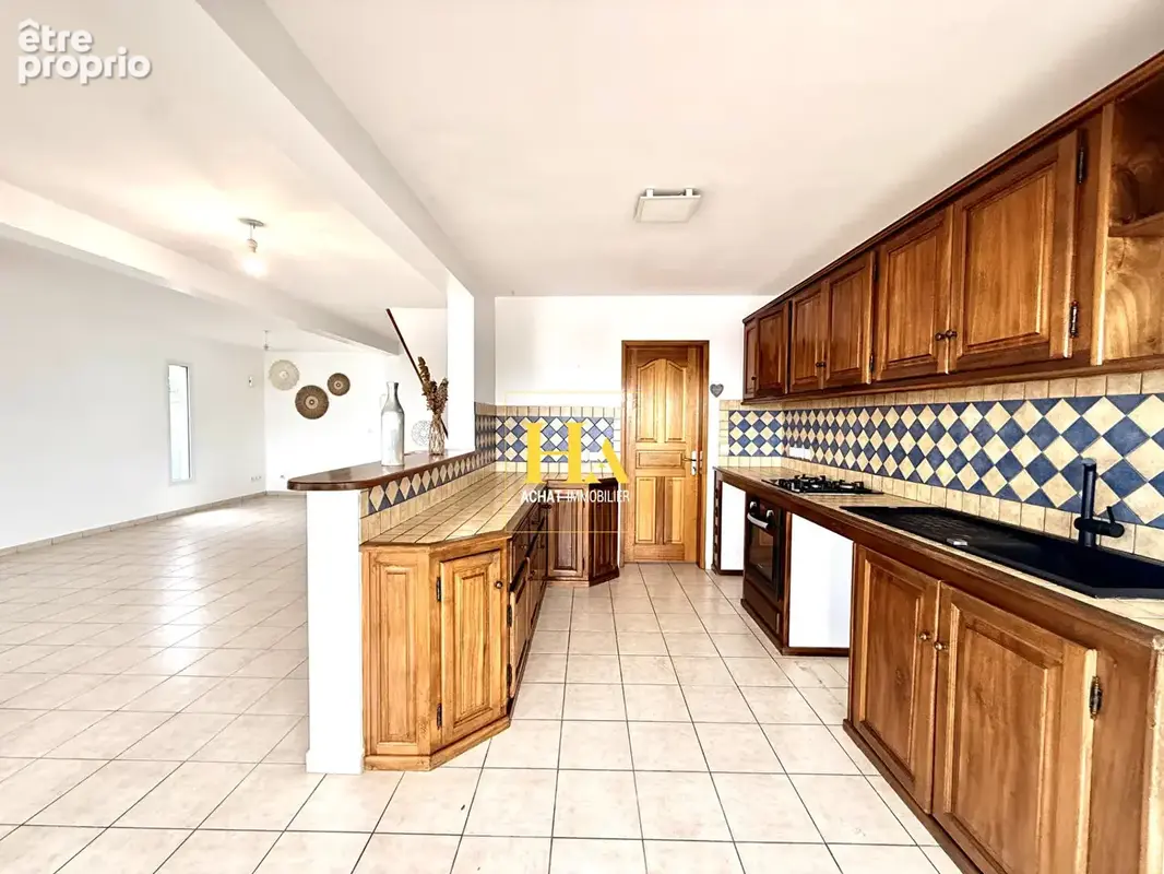 Maison 3 chambres avec dépendance , Bras-Creux - photo 6