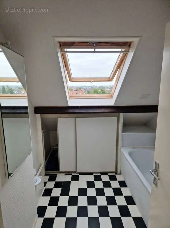 Appartement de 87.89m2 au sol à rénover – Rue Molière, hyper-centre de Rouen - photo 3