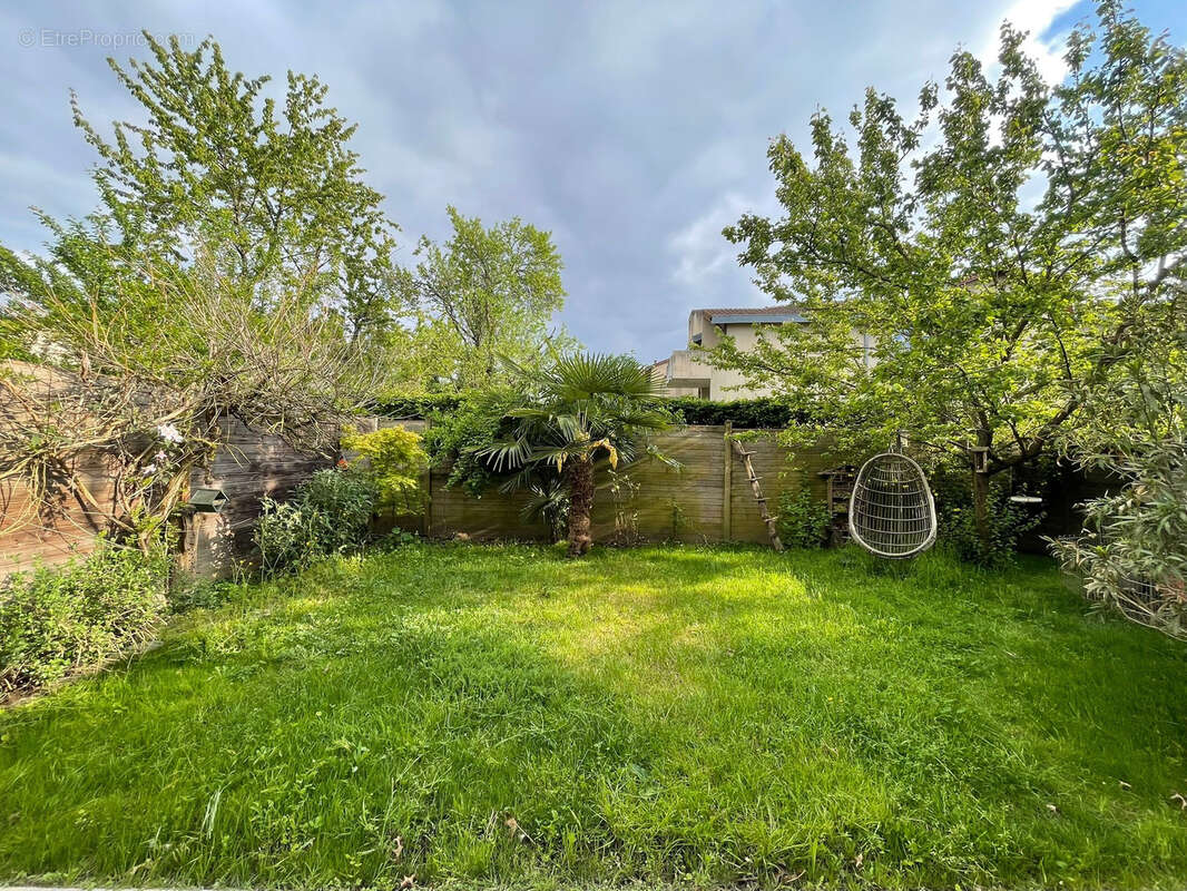 Maison à FRANCHEVILLE