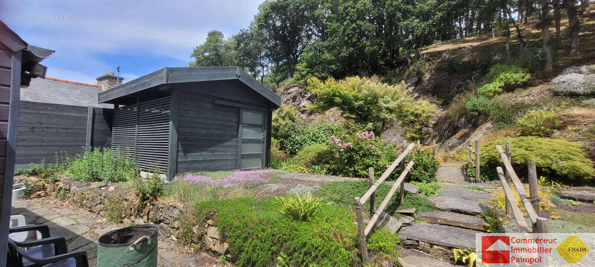 Maison à QUEMPER-GUEZENNEC