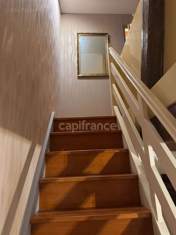 Maison à BRAGNY-SUR-SAONE