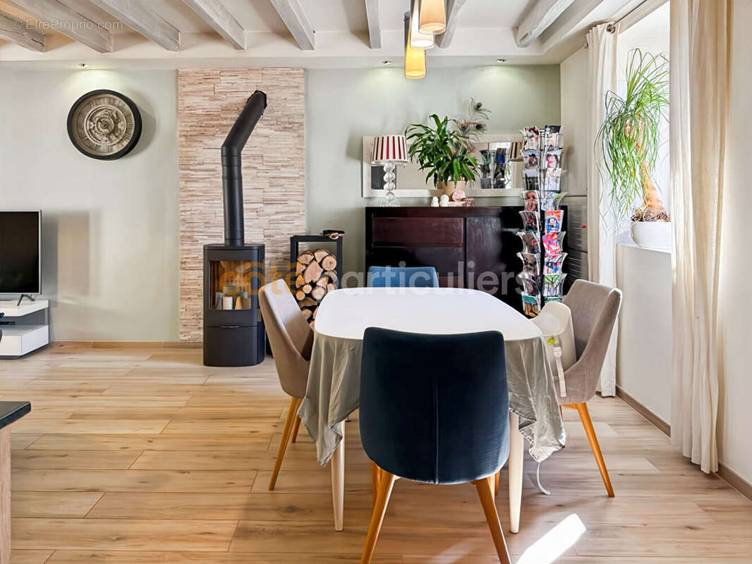 Maison à GRISY-SUISNES