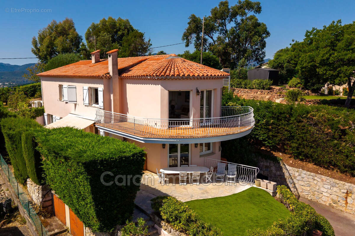 Maison 182 m² à Mandelieu-La-Napoule  - photo 3