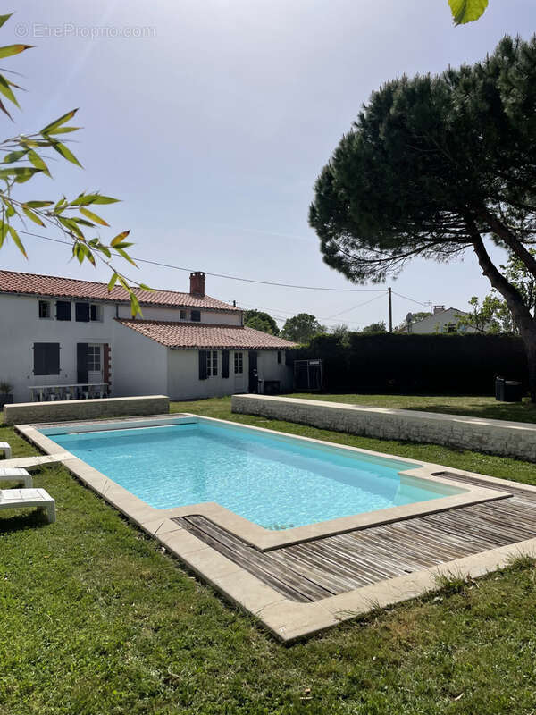 Maison à ANGLES