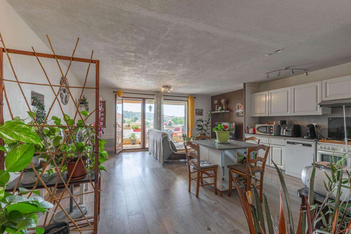 Appartement à SANARY-SUR-MER