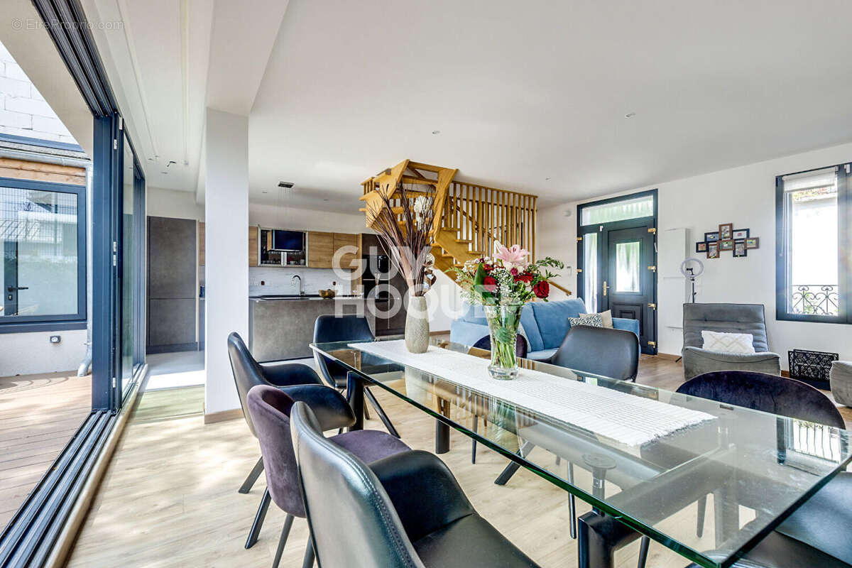 Maison à SAINT-OUEN