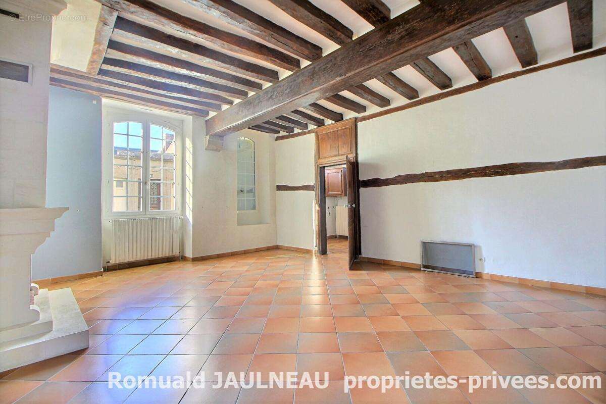 Maison 138 M² HAB Chateaudun CENTRE VILLE - photo 4
