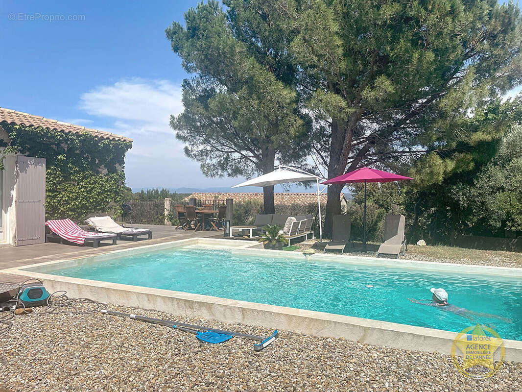 Maison à ROCHEFORT-DU-GARD