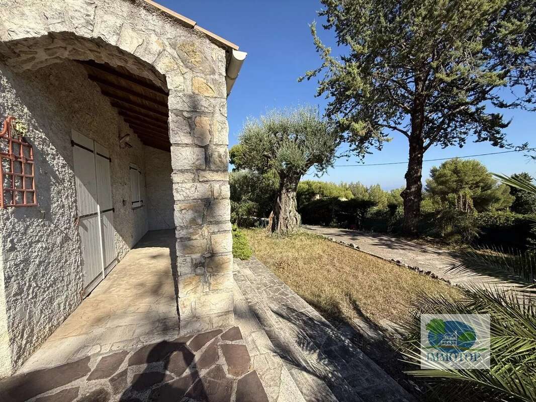 Maison à ROQUEBRUNE-CAP-MARTIN