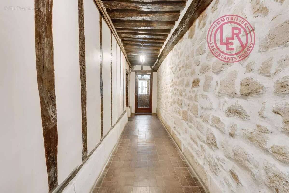 Appartement à PARIS-4E