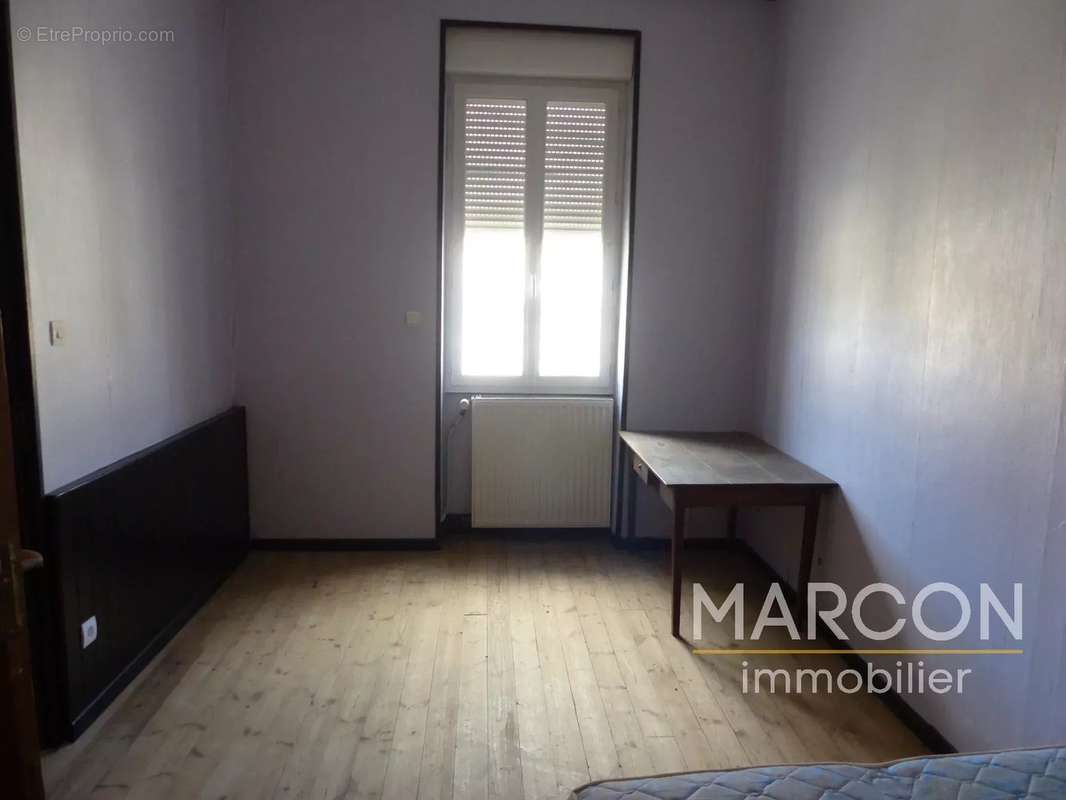 Maison à LA VILLENEUVE