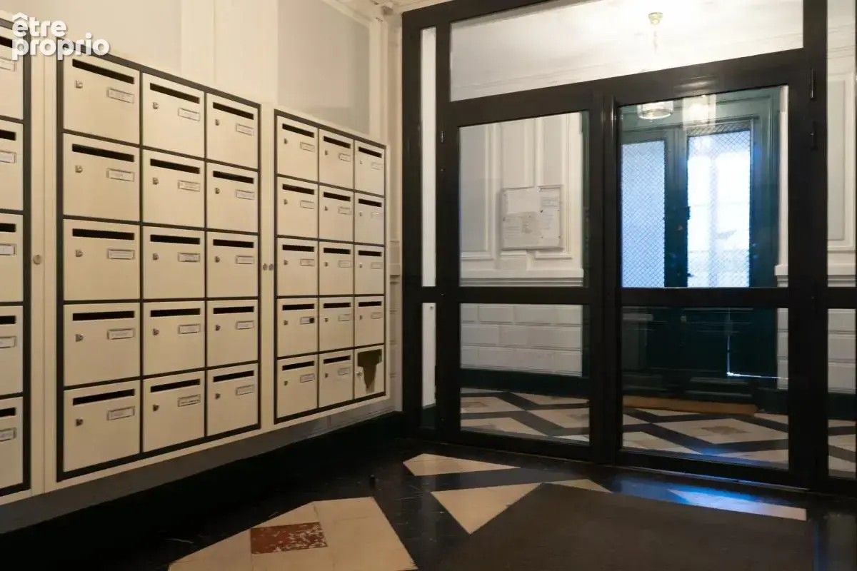 Appartement 1 pièce de 12,6 m² - Paris 10e arrondissement - photo 8