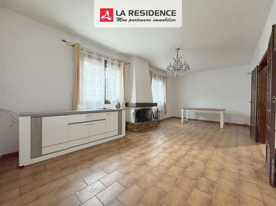 Maison à GARGES-LES-GONESSE