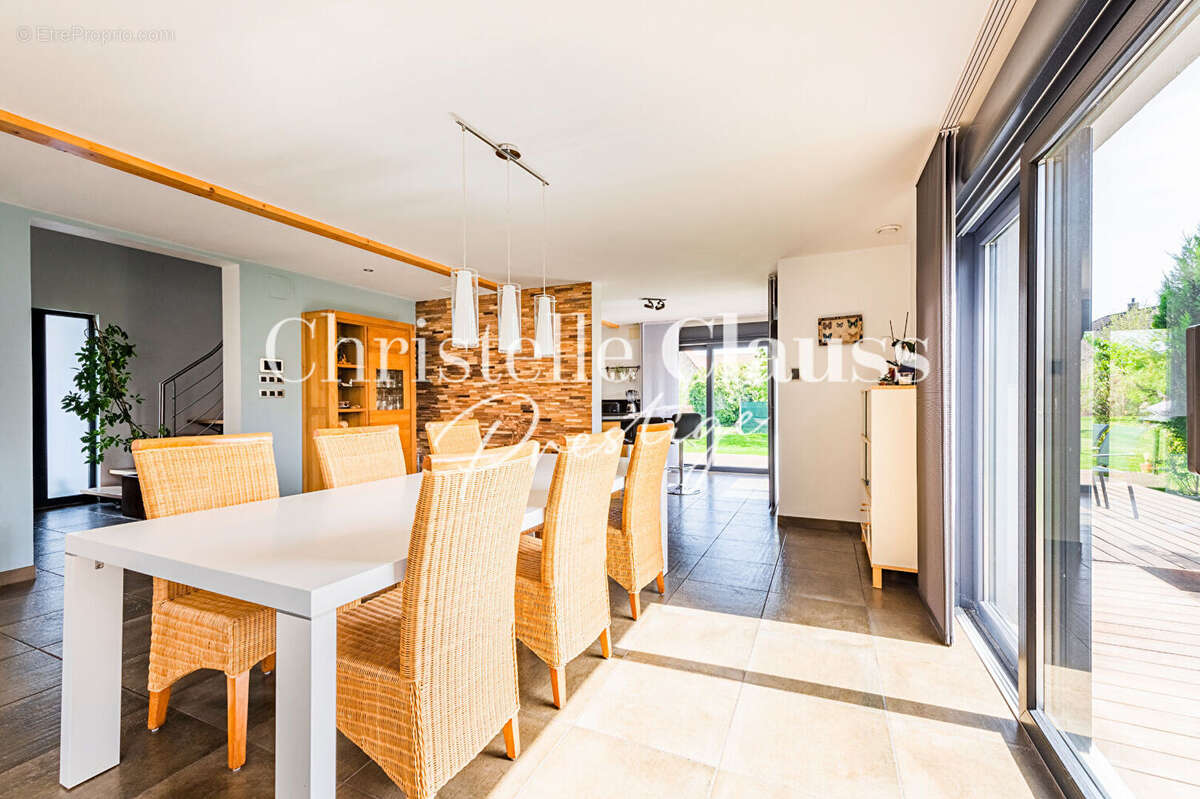 Maison à NIEDERHERGHEIM