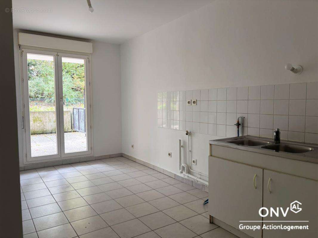 Appartement à L'ISLE-D'ABEAU