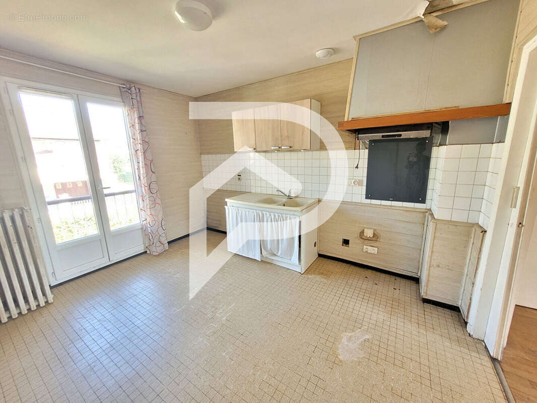 Maison à ROCHES-BETTAINCOURT