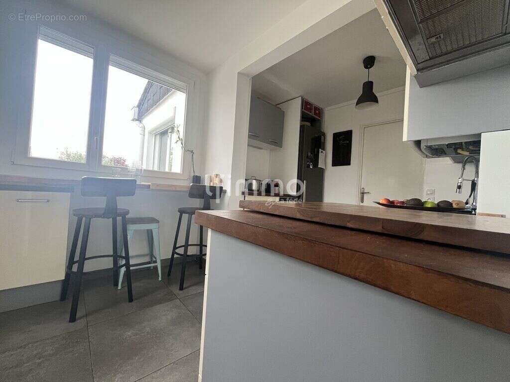 Duplex 5 pièces rénové vues dégagées au calme - photo 9