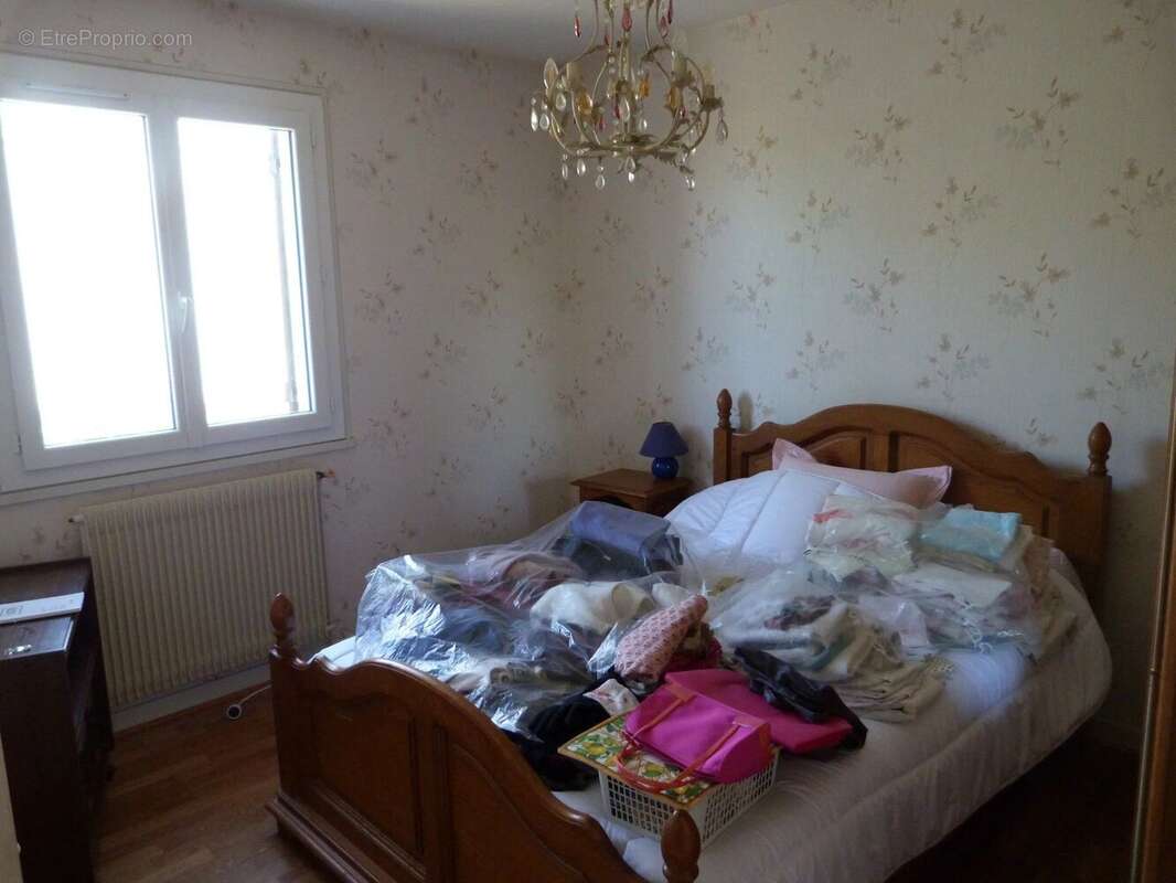 Maison à MEHUN-SUR-YEVRE