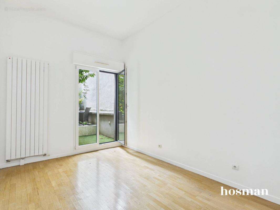 Appartement à PARIS-19E